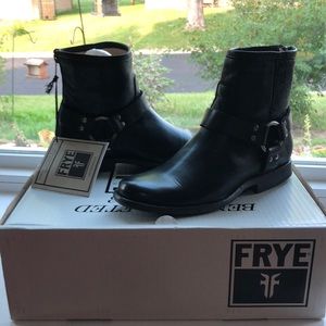 FRYE Phillip Harness Black Boots